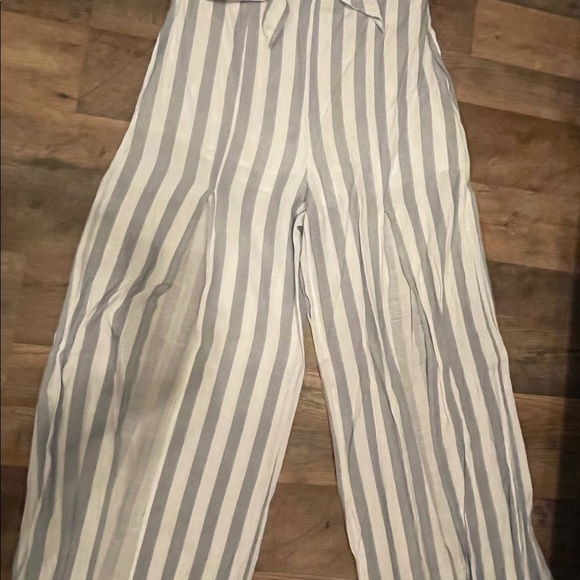 2 piece crop spaghetti strap top / high waisted - Picture 2 of 4